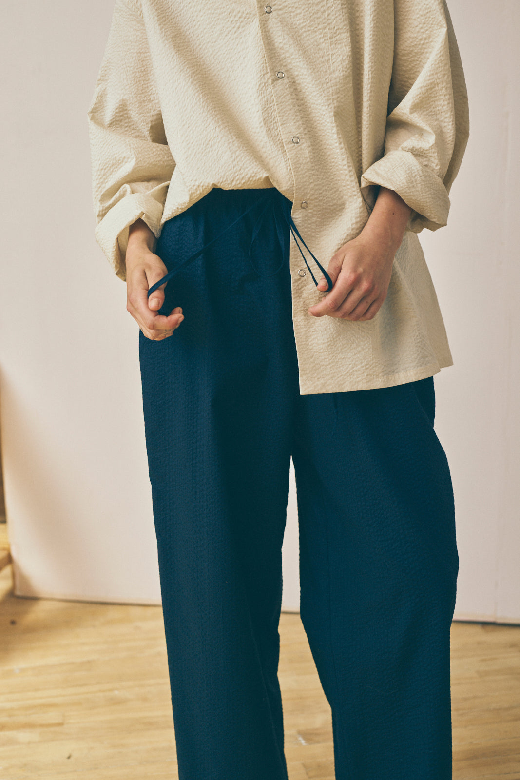 Drawstring Trouser - Deep Navy – Devlyn van Loon
