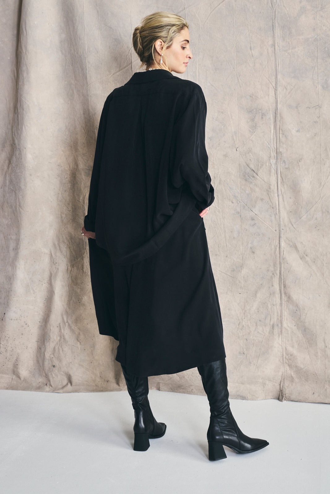 Chemise unisexe à pression - Noir atténué - Précommande