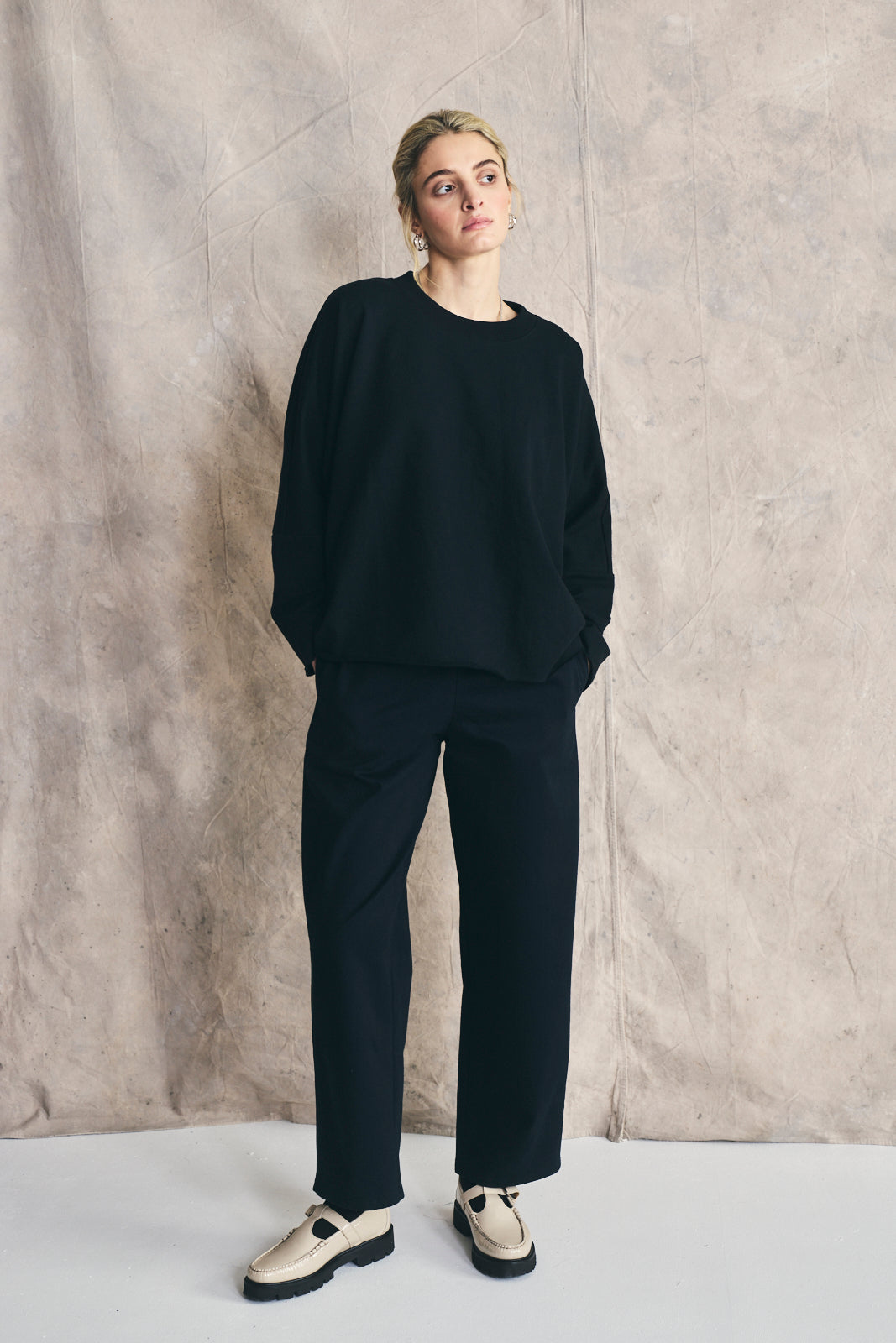 Précommande de pantalons drapés