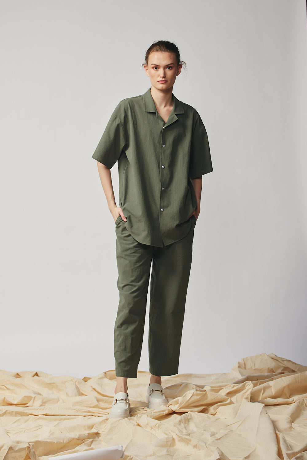 Gender-neutral Column Pant - Sage